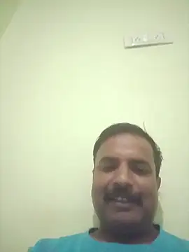 vardh033 online show from October 2025 05:14:02 PM