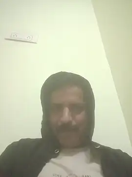 vardh033 online show from October 2025 06:45:02 AM