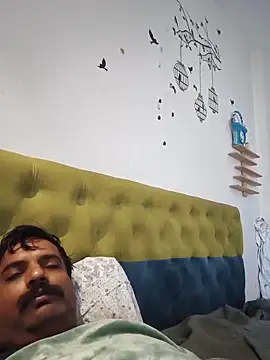 vardh033 online show from November 2025 03:11:01 AM