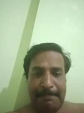 vardh033 online show from September 2025 07:10:02 PM