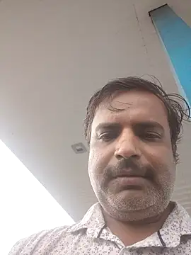 vardh033 online show from September 2025 10:51:02 AM