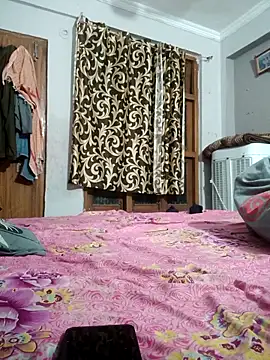 vardh033 online show from February 2026 11:47:02 PM