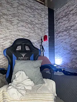 AlisSon  hot online show from February 2026 09:04:02 PM