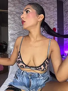 AlisSon  hot online show from January 2026 09:07:02 PM