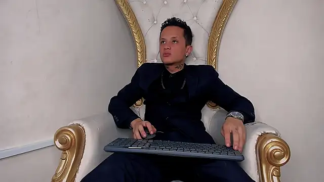 SkinnyZetth online show from October 2025 05:06:02 AM