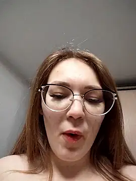 AlisaWyn online show from January 2026 10:22:02 AM