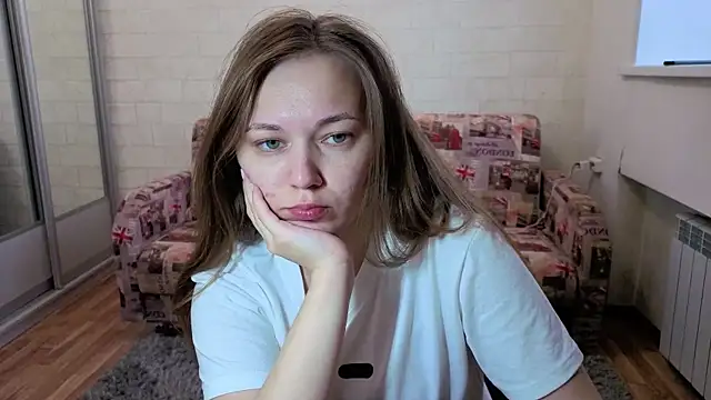 AlisaWyn online show from November 2025 04:49:02 AM