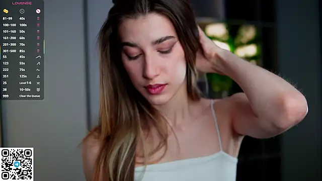 Quinavelle online show from January 2026 06:39:01 AM