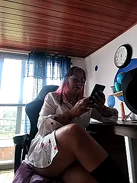 Snapshot of sexxx_mia chatting on September 2025 05:04:01 PM sexxx mia online show from September 2025 05:04:01 PM