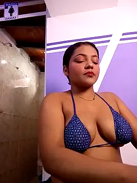 veronica em1 online show from April 2026 02:13:01 PM