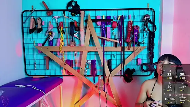 Mrmia bdsm extreme online show from December 2025 12:37:01 PM