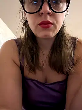 Snapshot of ladywithbigass chatting on September 2025 04:41:02 AM ladywithbigass online show from September 2025 04:41:02 AM