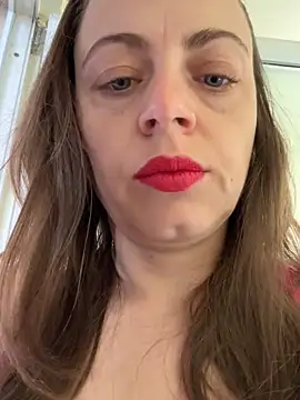 ladywithbigass online show from May 2026 04:47:01 AM