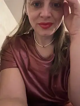 ladywithbigass online show from November 2025 06:06:01 AM