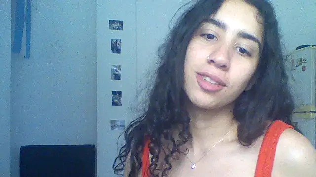 Snapshot of Souphicherry chatting on October 2025 07:11:02 PM Souphicherry online show from October 2025 07:11:02 PM