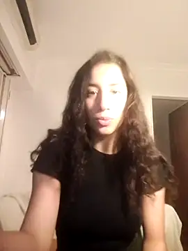 Snapshot of Souphicherry chatting on September 2025 11:07:01 PM Souphicherry online show from September 2025 11:07:01 PM