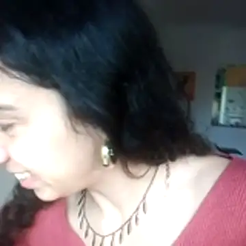 Souphicherry online show from November 2025 09:02:01 PM