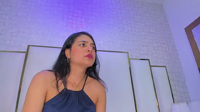 thalia888  online show from April 2026 07:04:01 PM