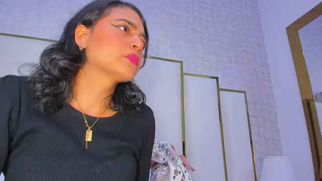 thalia888  online show from December 2025 06:06:01 PM