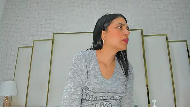 thalia888  online show from March 2026 07:01:01 PM