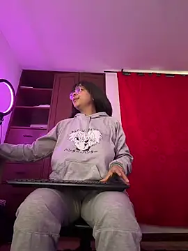 MiaCollinssx online show from June 2026 03:02:02 PM