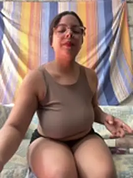 MiaCollinssx online show from July 2026 03:36:02 PM