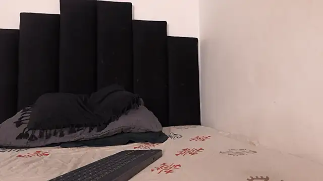 alexmark  online show from March 2026 05:14:01 PM