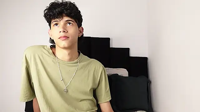 alexmark  online show from September 2025 01:48:01 PM