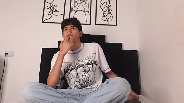 alexmark  online show from February 2026 04:31:02 PM