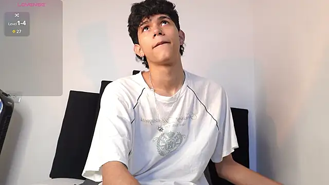 alexmark  online show from December 2025 01:00:01 PM