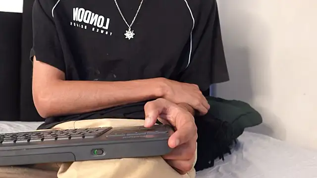 alexmark  online show from February 2026 01:18:01 PM