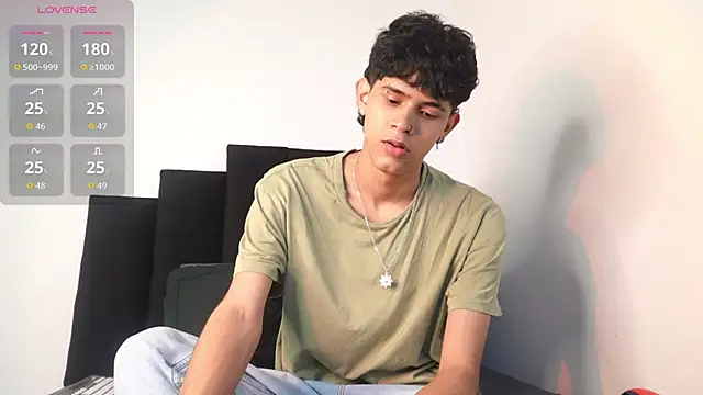 alexmark  online show from December 2025 01:21:02 PM