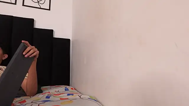 alexmark  online show from March 2026 03:17:01 PM