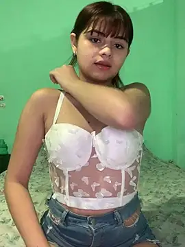 Snapshot of You_dirty_girl18 chatting on September 2025 03:35:01 AM You dirty girl18 online show from September 2025 03:35:01 AM