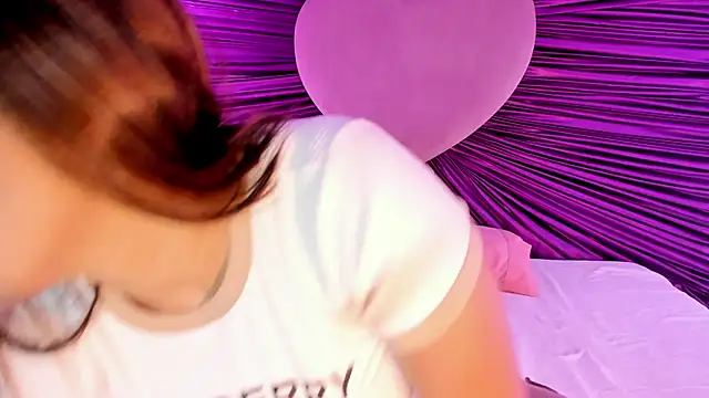 krystal swift online show from March 2026 03:06:02 AM