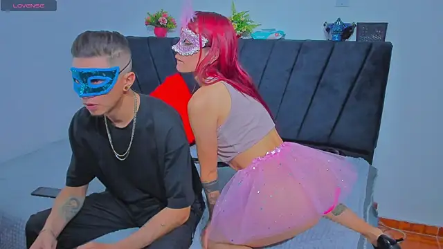 COUPLE25 33 online show from November 2025 11:04:01 AM