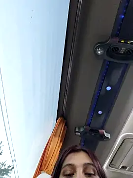 caronicole77 online show from October 2025 11:16:02 PM