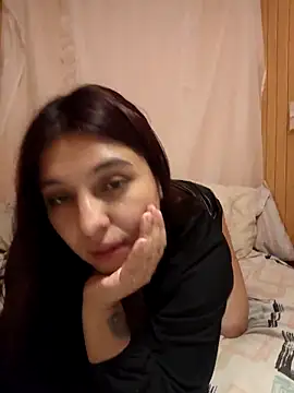 caronicole77 online show from February 2026 02:32:01 AM