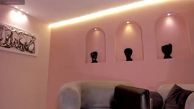 BonnyRose online show from November 2025 07:58:02 PM