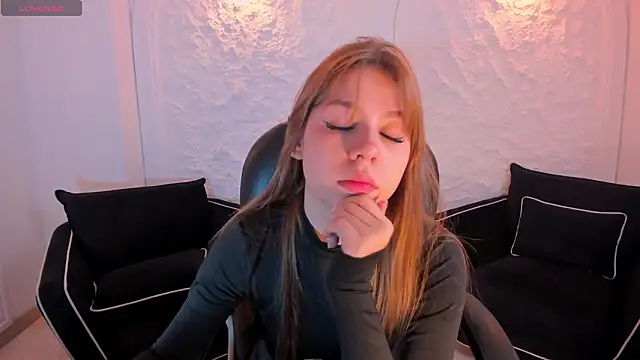 TiffannySins online show from February 2026 04:12:02 AM