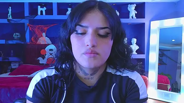 Snapshot of sari_belle chatting on October 2025 04:11:01 AM sari belle online show from October 2025 04:11:01 AM