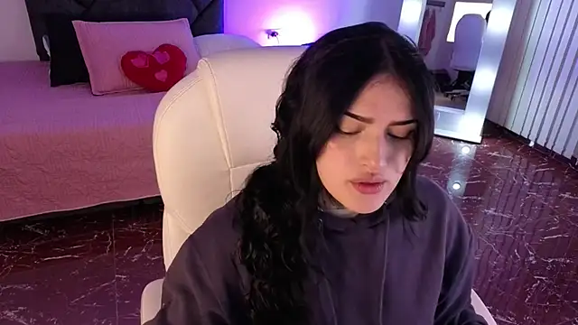 sari belle online show from September 2025 11:37:02 AM