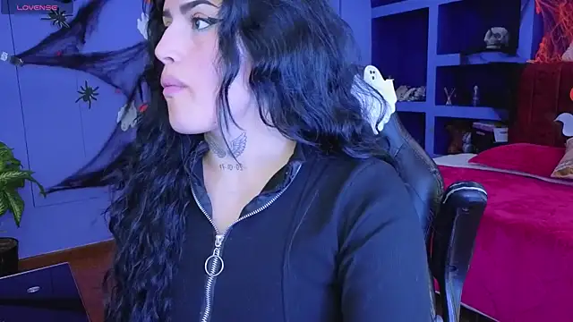 Snapshot of sari_belle chatting on November 2025 08:45:01 PM sari belle online show from November 2025 08:45:01 PM