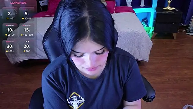 Snapshot of sari_belle chatting on November 2025 08:23:02 PM sari belle online show from November 2025 08:23:02 PM