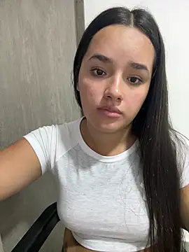 Luciaparker03 online show from July 2026 12:44:02 AM