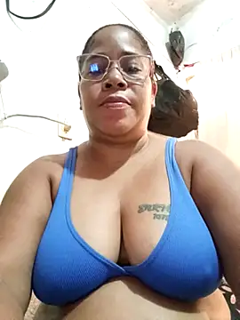 Big ass submissive online show from May 2026 12:19:01 PM