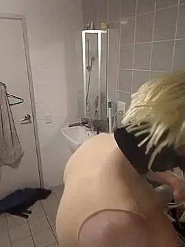 rivocumslut online show from October 2025 11:45:02 AM