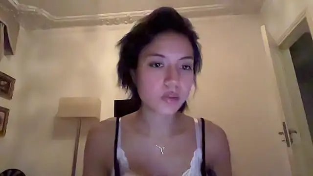 meiijiaa online show from September 2025 11:10:02 PM