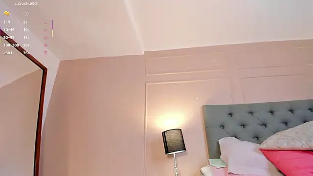  miss mia online show from March 2026 12:38:01 PM