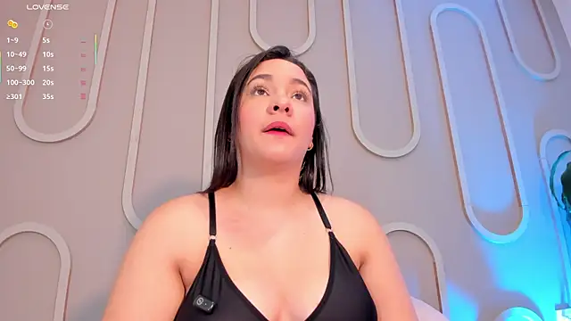 Snapshot of _miss_mia chatting on June 2026 12:00:02 PM miss mia online show from June 2026 12:00:02 PM